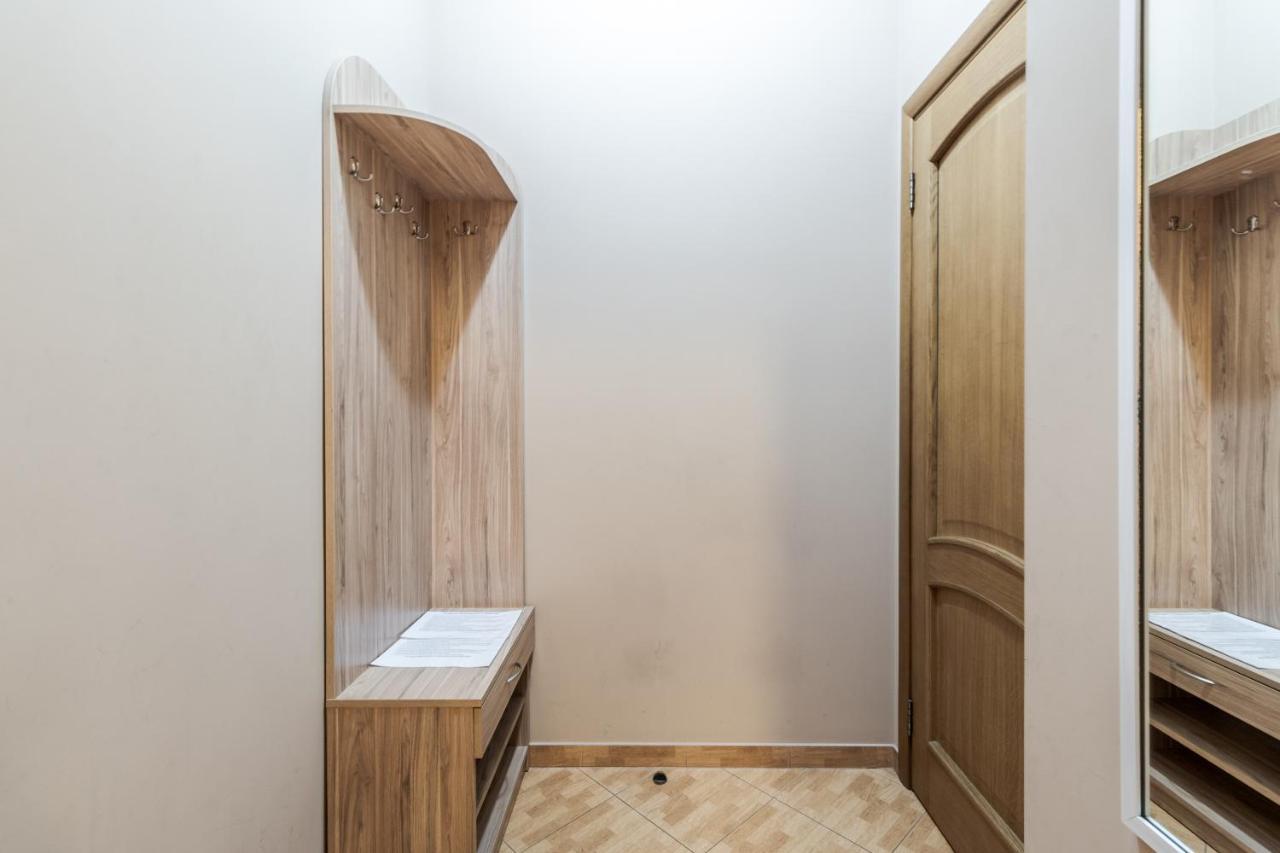 Apartment On Stavropihiiska Street 3 Львов Экстерьер фото